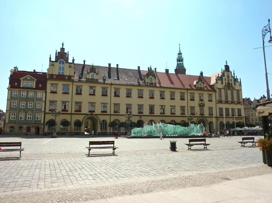 Central Wroclaw Apartment - City Center - Bright And Cozy - U11 Eksteriør bilde