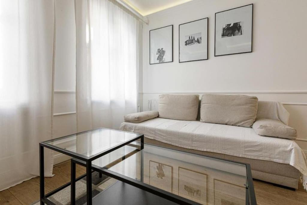 Central Wroclaw Apartment - City Center - Bright And Cozy - U11 Eksteriør bilde